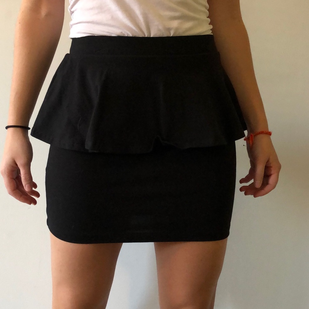Forever 21 Skirt Size S